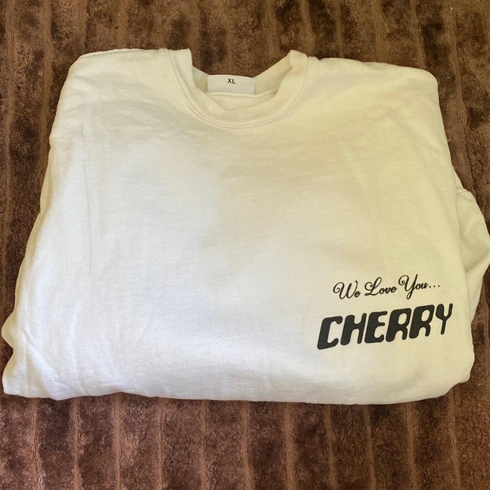 Cherry LA Limited Edition Sweatshirt unisex  - worn once